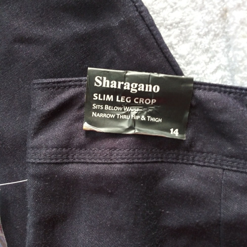 Sharagano  linen blend crop pants. - Picture 3 of 5